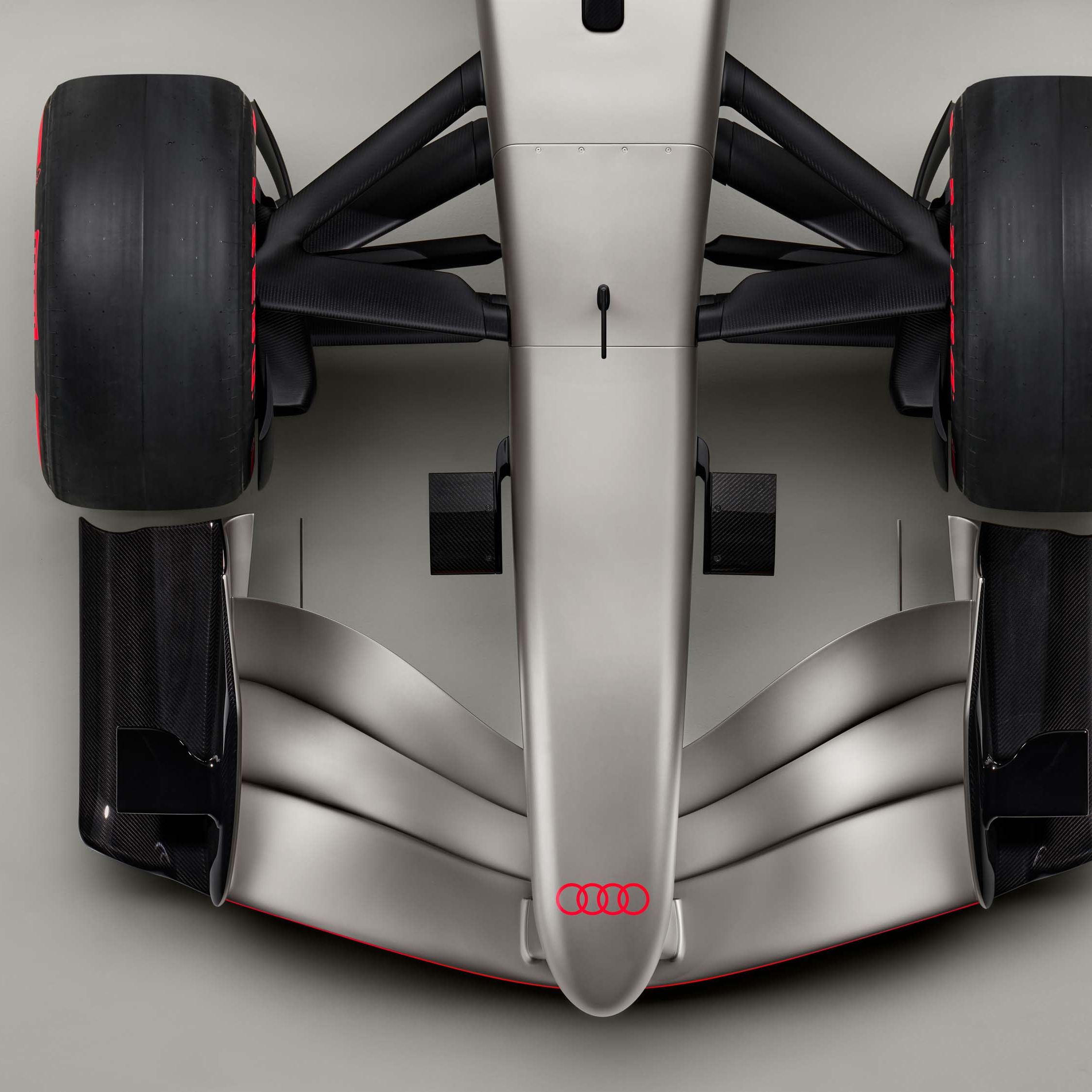 Audi f1 autó orrkúp