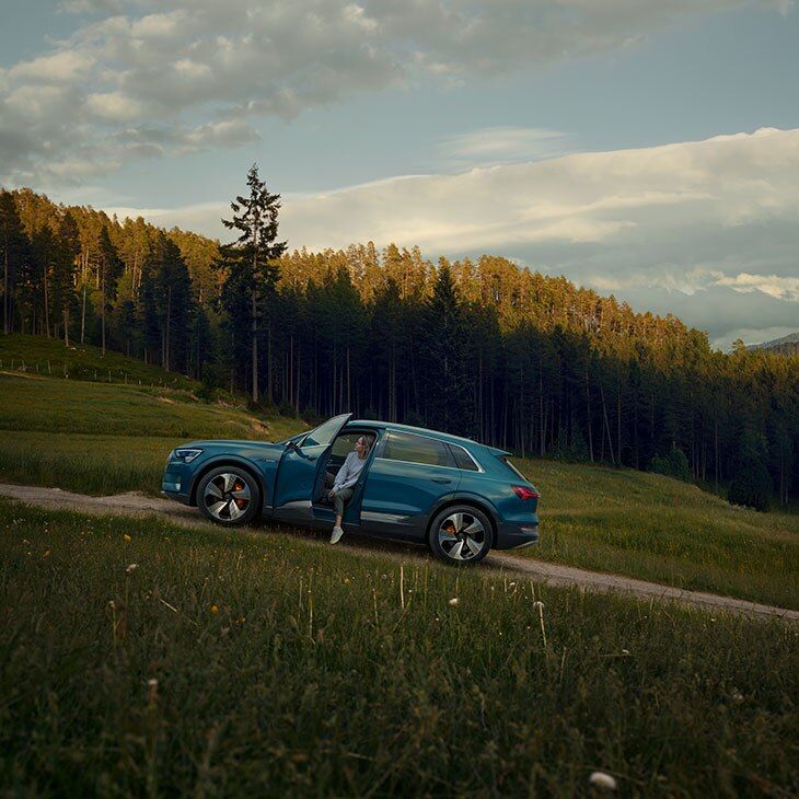 Audi e-tron hegyoldalban